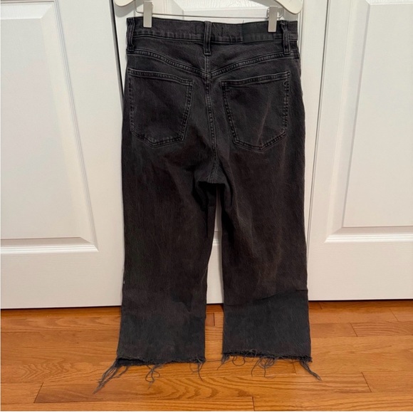 Madewell The Perfect Vintage Wide-Leg Crop Jean in Benley Wash | 27 - Picture 3 of 5